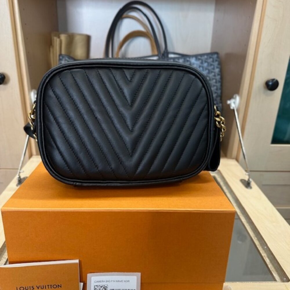 Louis Vuitton Black Leather Camara Bag Brand new in Box - Picture 6 of 11